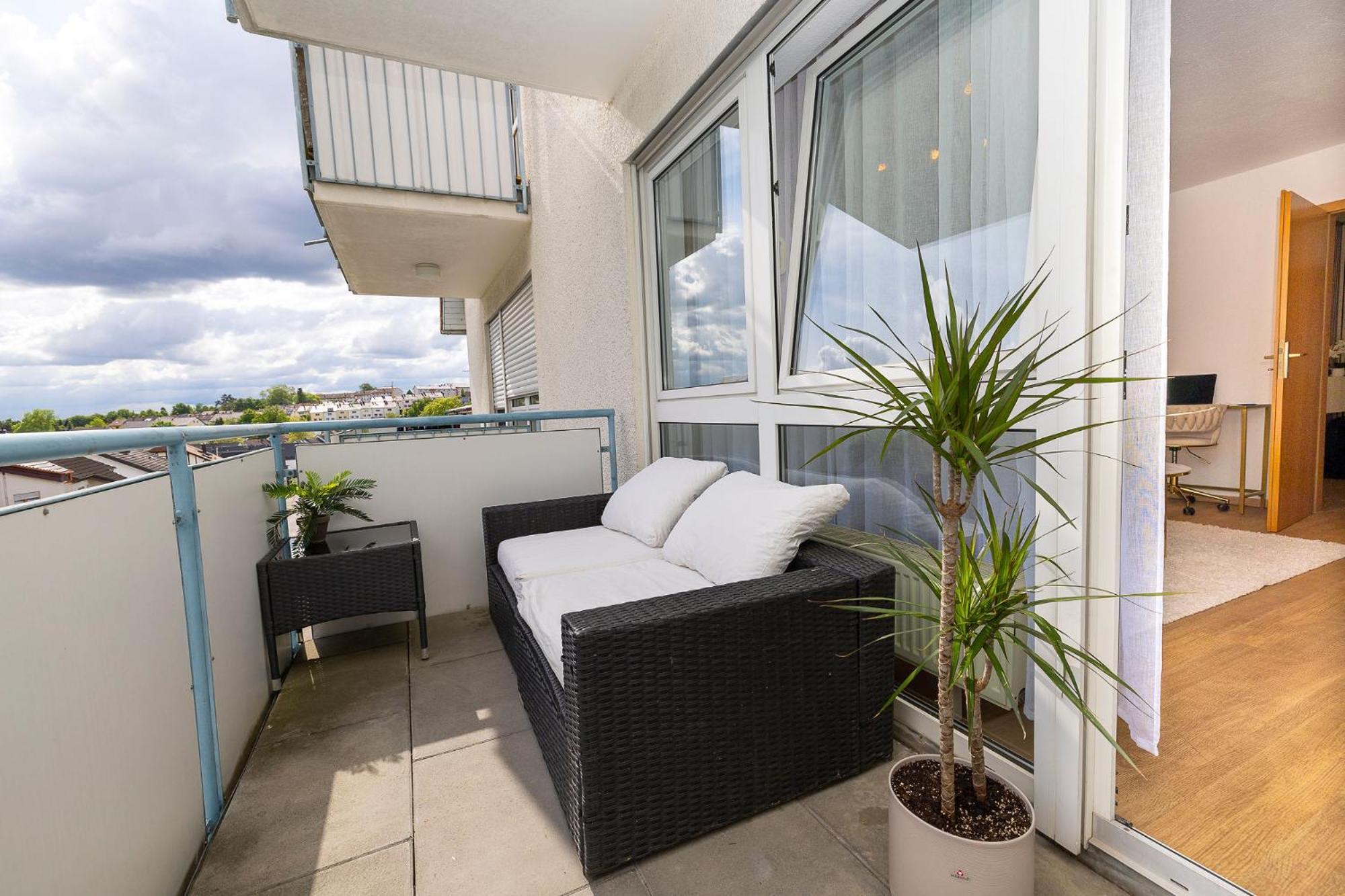 Biberach an der Riß Luxx Home Bc, Zentral - Fuer 4 Personen - Balkon - Parken - Voll Ausgestattete Kueche מראה חיצוני תמונה